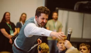 Tim Gailus moderiert.